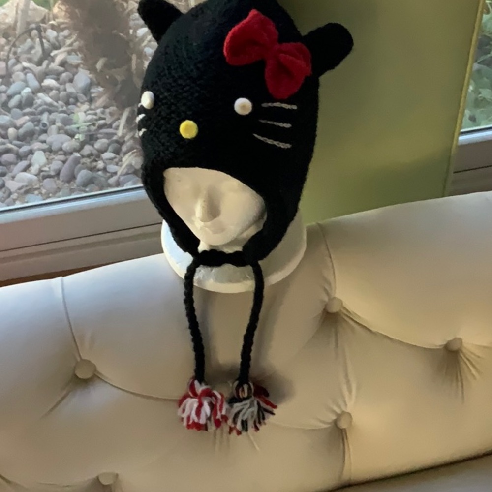 Kitty wool Winter Hat - Picture 7 of 12